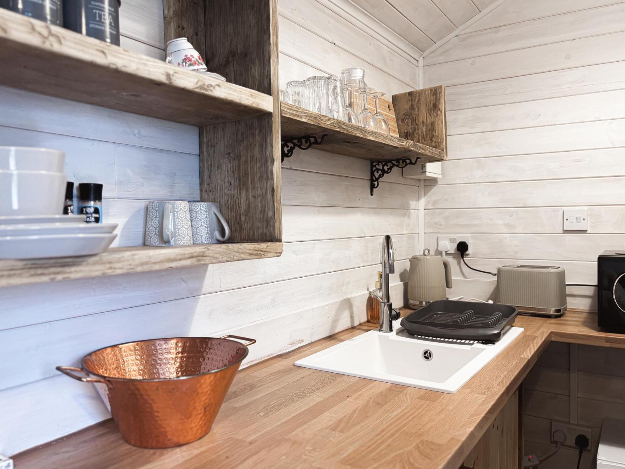 'Swan' Lakeview Lodge Bishampton Esterno foto